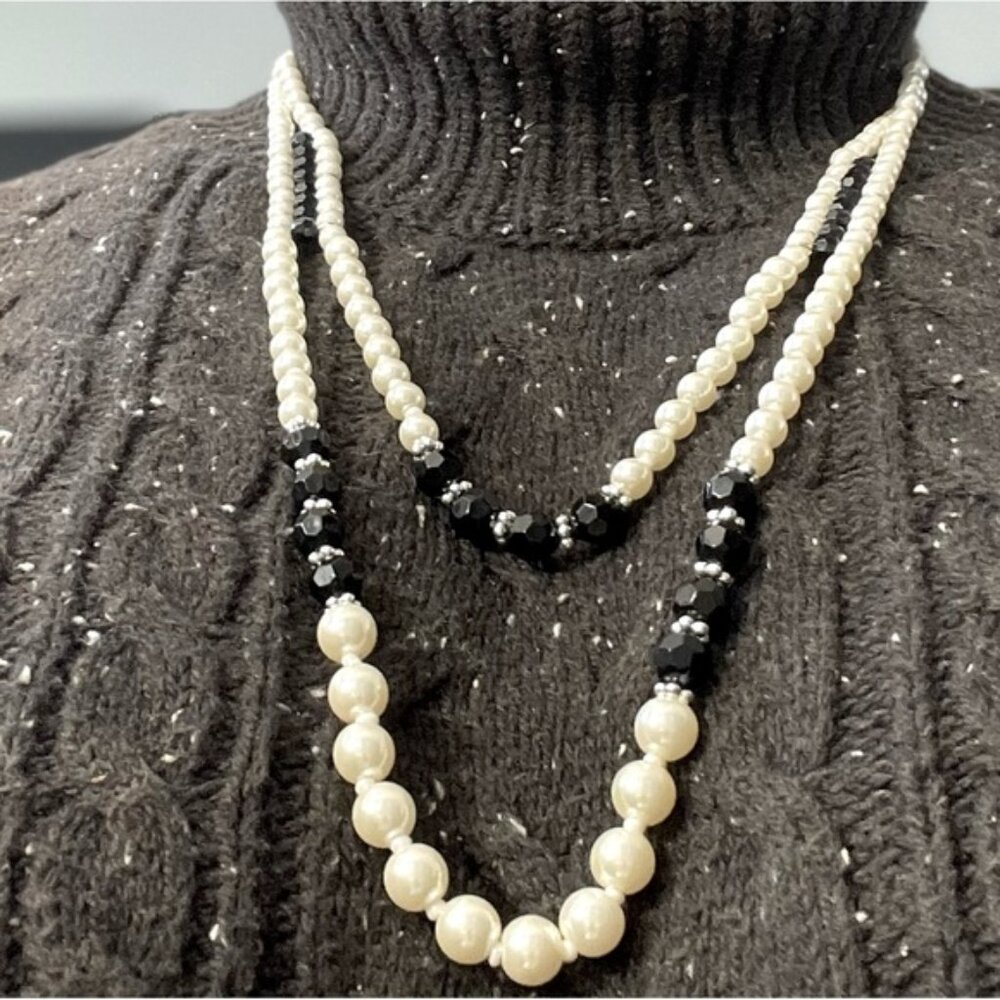 Avon Silver Tone Ivory Color Fau Pearl Black Bead